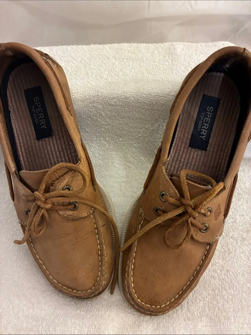 Sperry Men’s Tan Leather 2-Eye Boat Shoes, moccasins rawhide laces